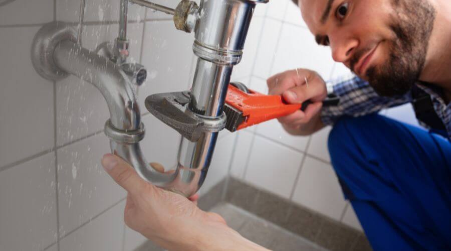Expert burst pipe repair services in Waverly, TN
